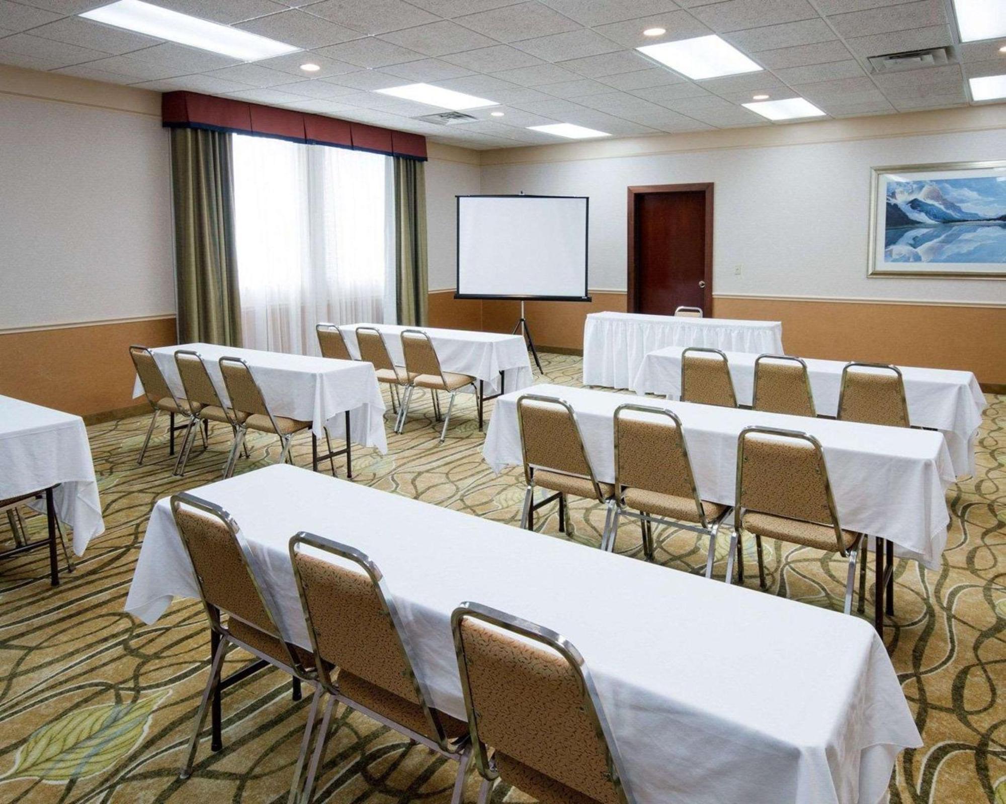 Comfort Suites Parkersburg South Mineral Wells Exteriér fotografie
