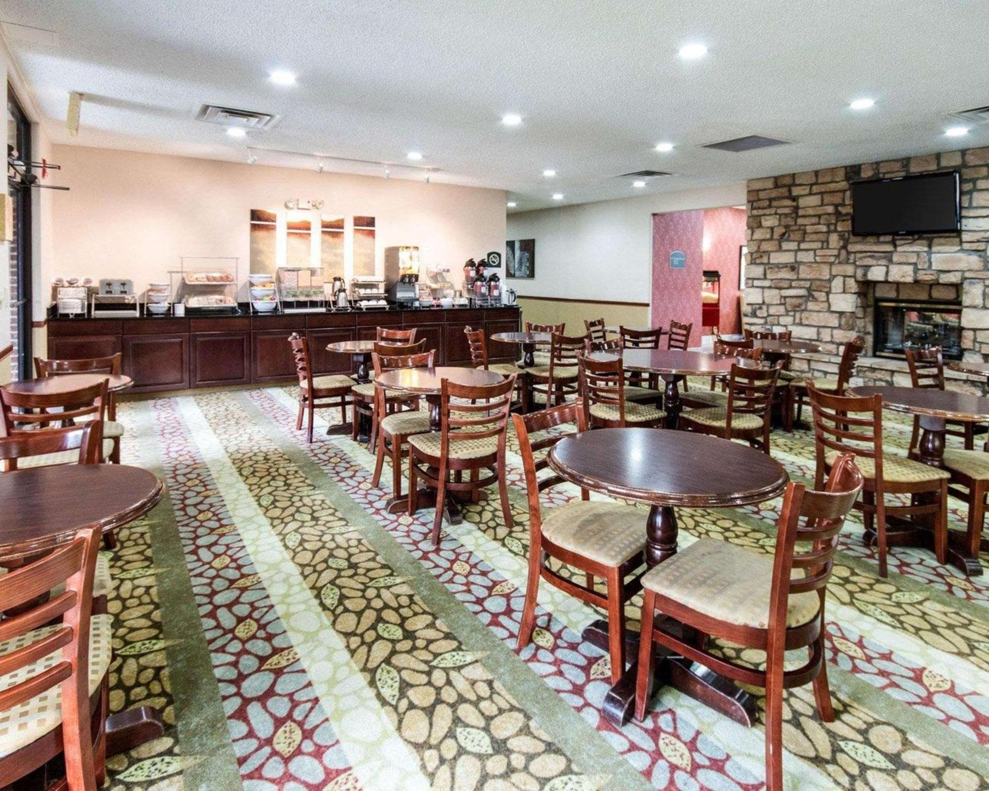 Comfort Suites Parkersburg South Mineral Wells Exteriér fotografie