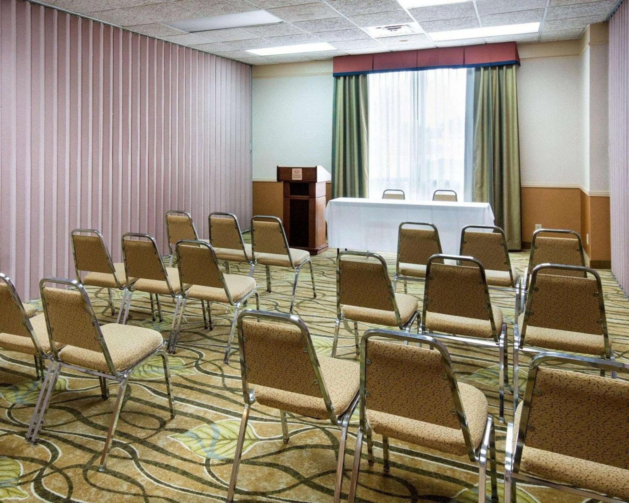 Comfort Suites Parkersburg South Mineral Wells Exteriér fotografie