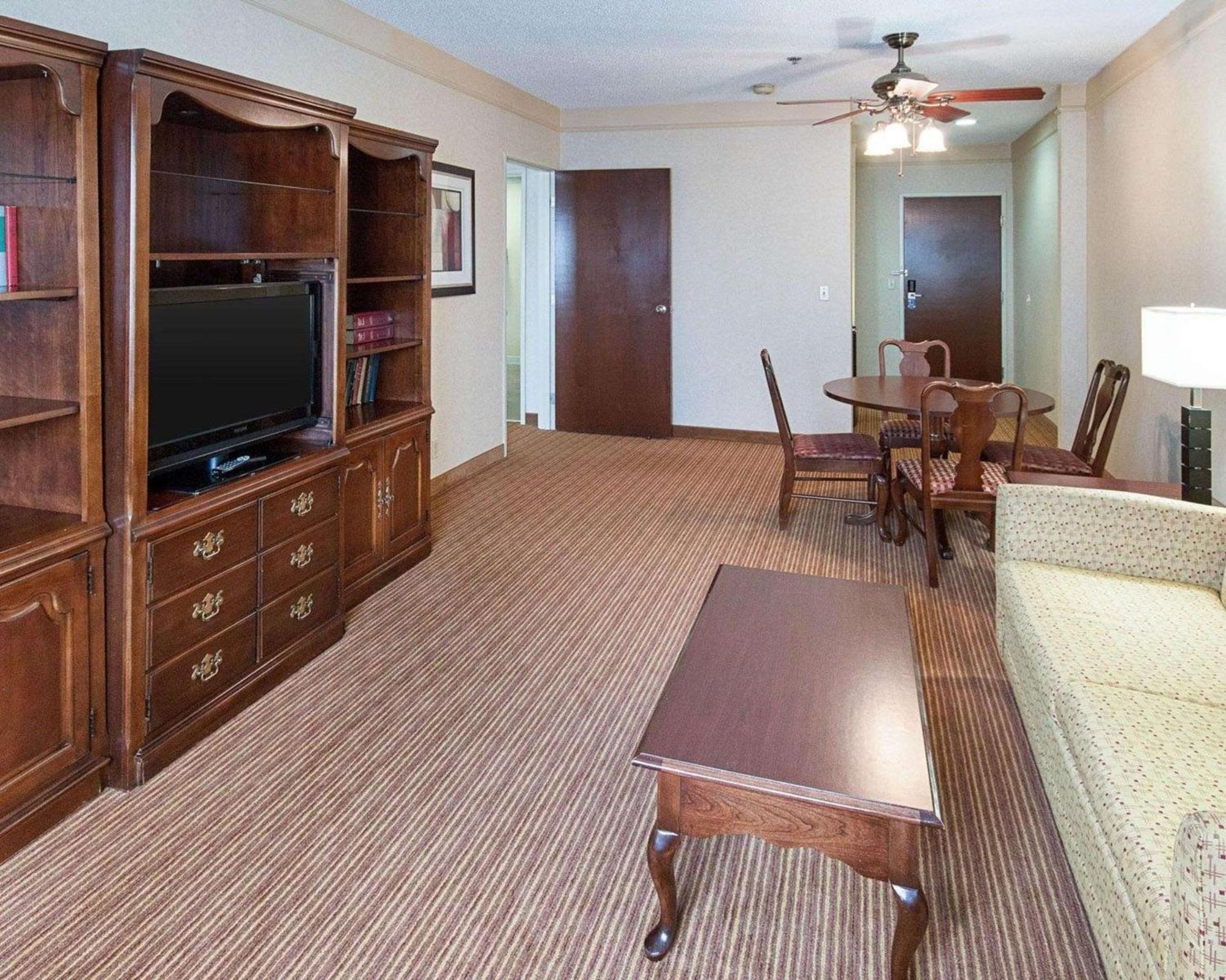 Comfort Suites Parkersburg South Mineral Wells Exteriér fotografie