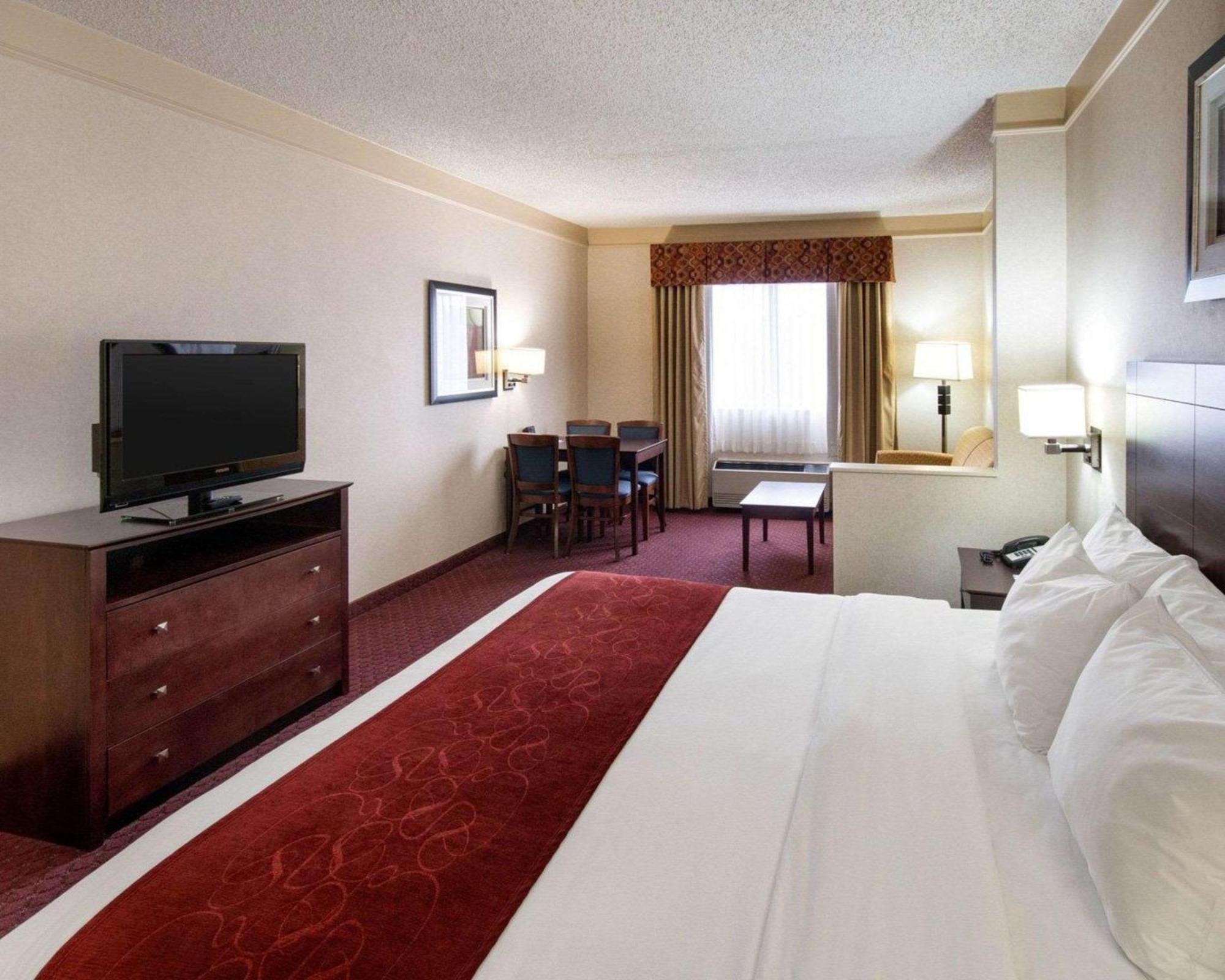 Comfort Suites Parkersburg South Mineral Wells Exteriér fotografie